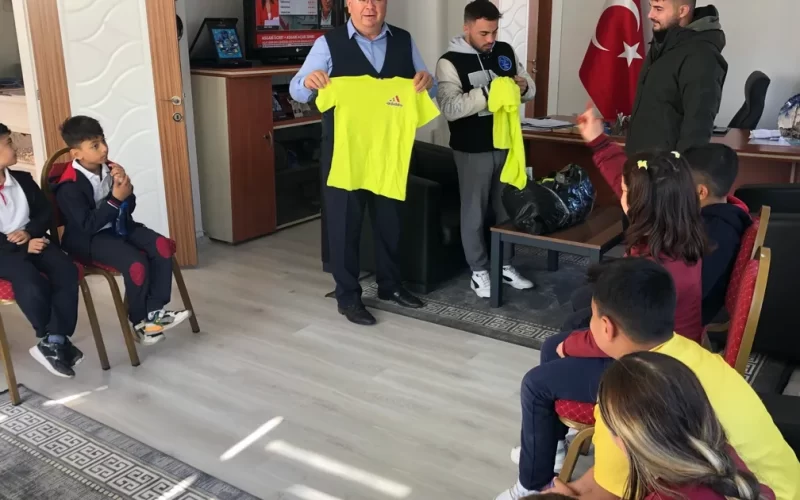 Ormankıran “Güreşçilerimiz bizlerin gururu”